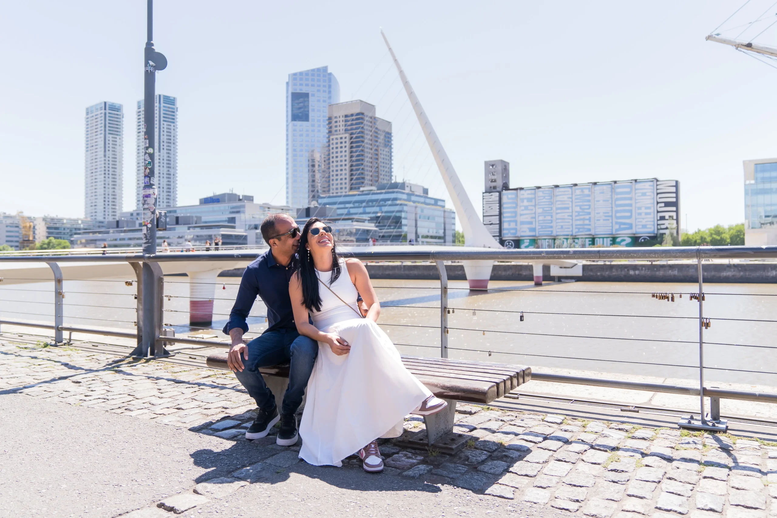 Ensaio fotográfico de casal em Puerto Madero, em Buenos Aires.
